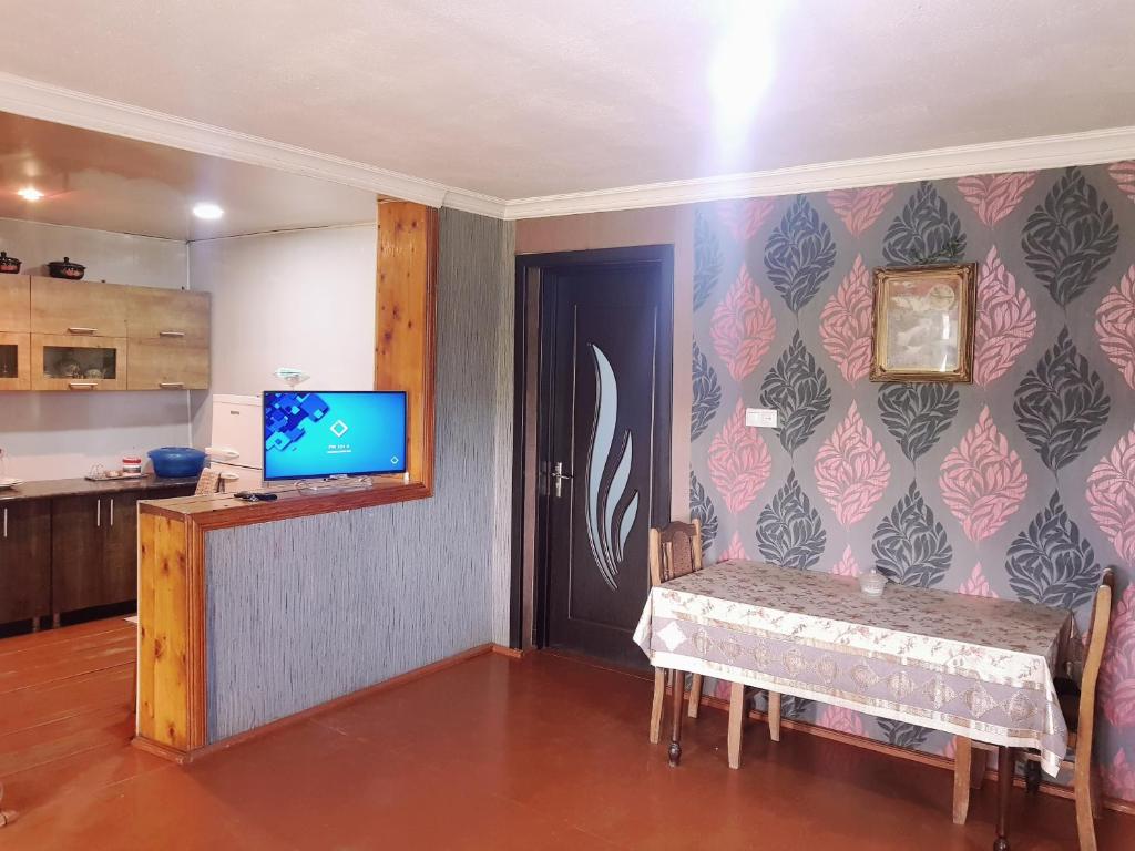 wine valley room 4